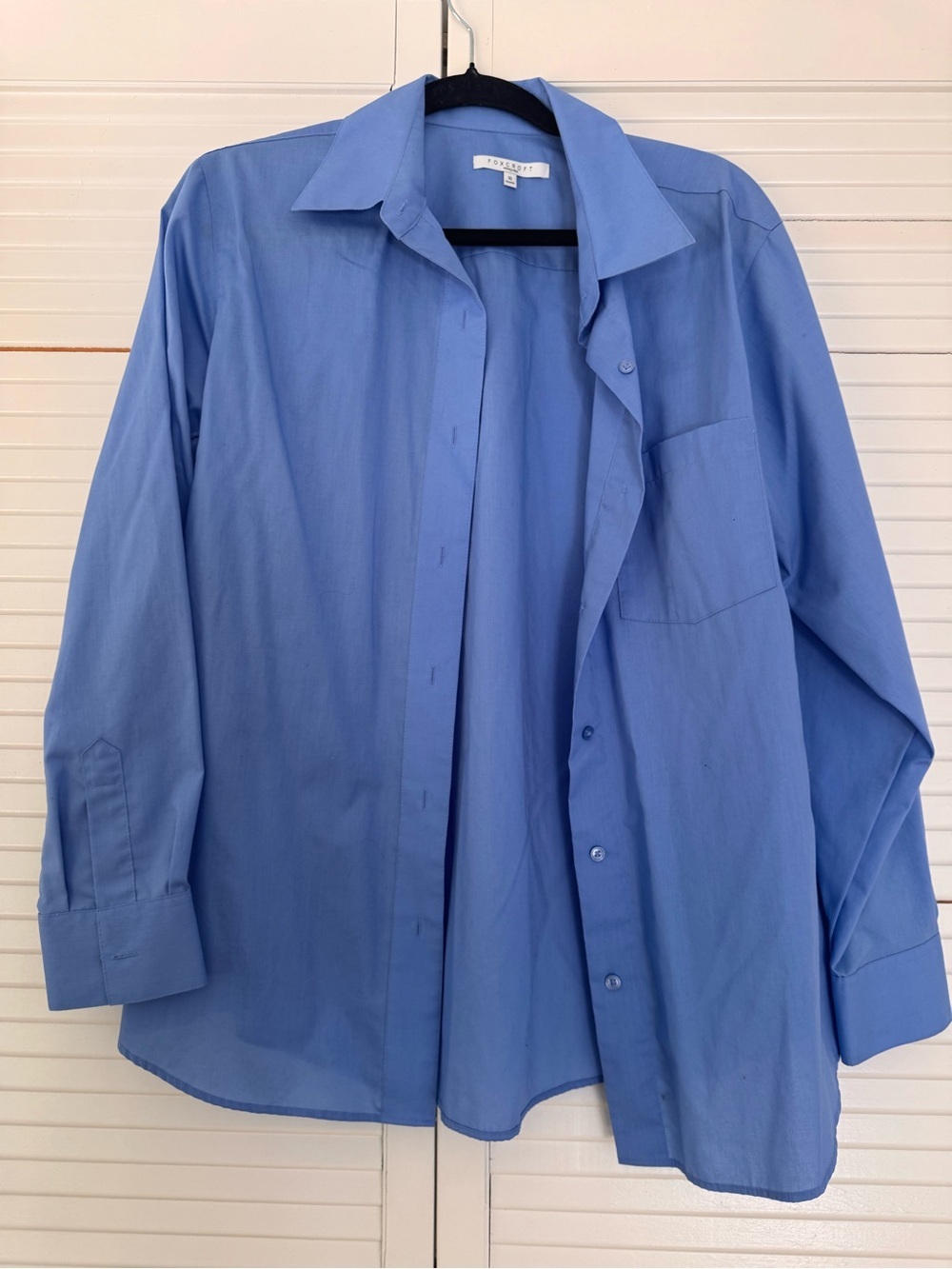 Vintage Foxcroft Light Blue Dress Shirt 0126